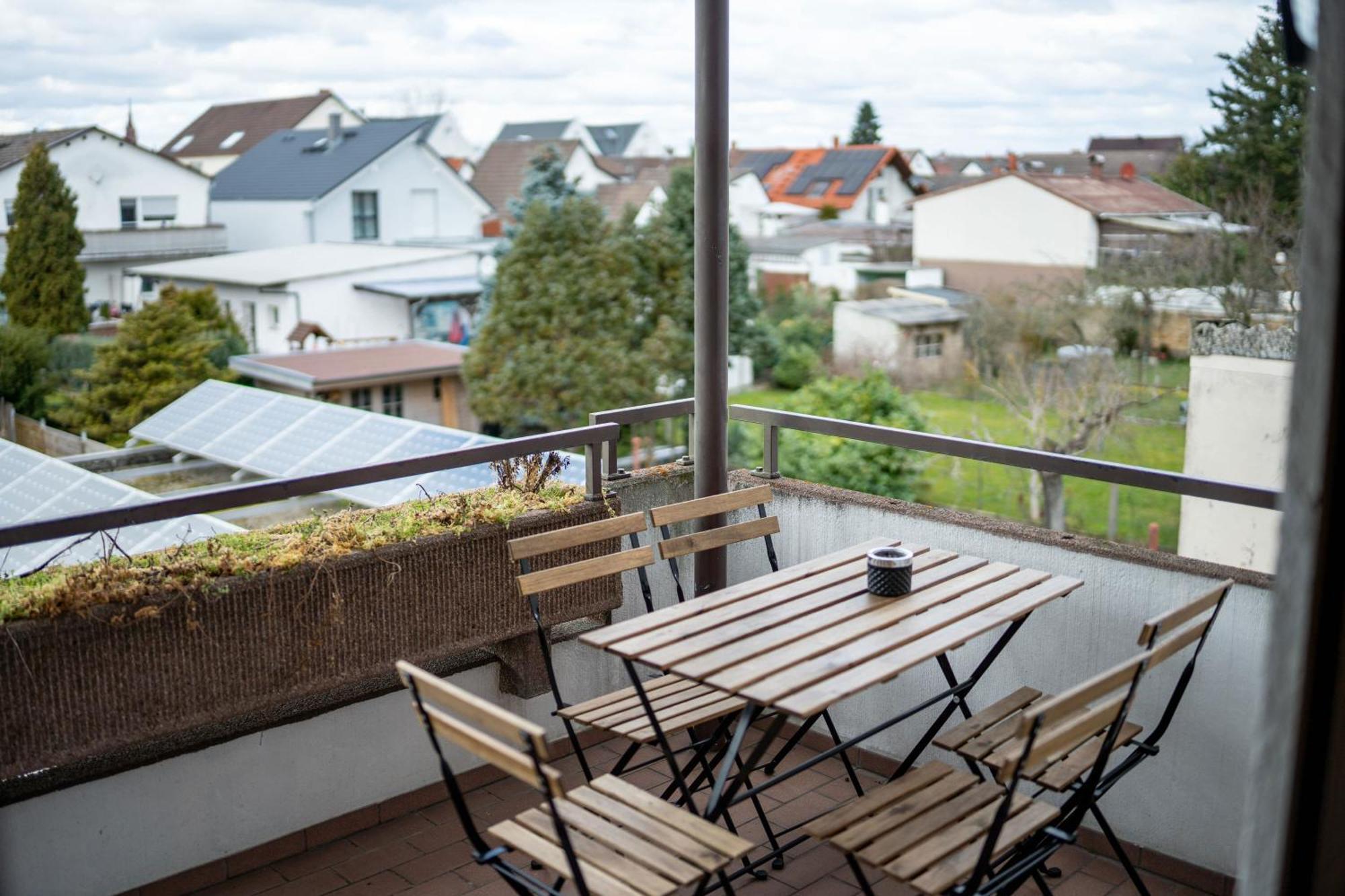 Top Businesshaus In Ruhiger Lage - Atrium Ost Lägenhet Lampertheim Exteriör bild